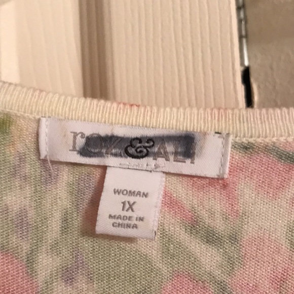 Roz and Ala, could shoulder top, 1x - Picture 6 of 9